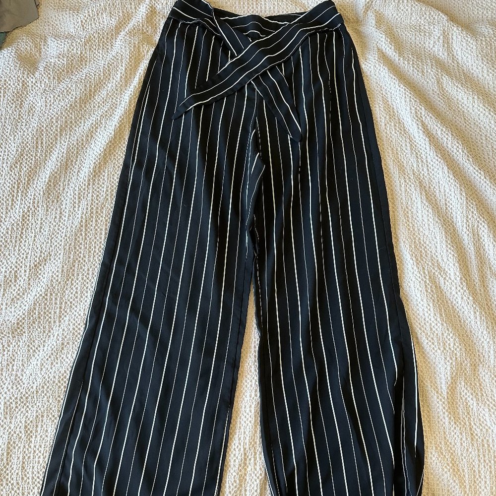 AQUA Pin Stripe Wide Leg Trousers, Size M
